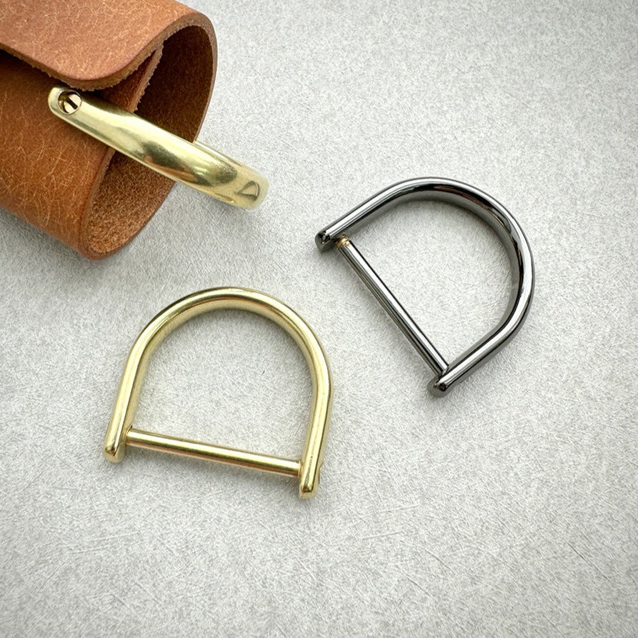 スマートキーケースKoron M/Lサイズ用 ネジ式Dカン金具