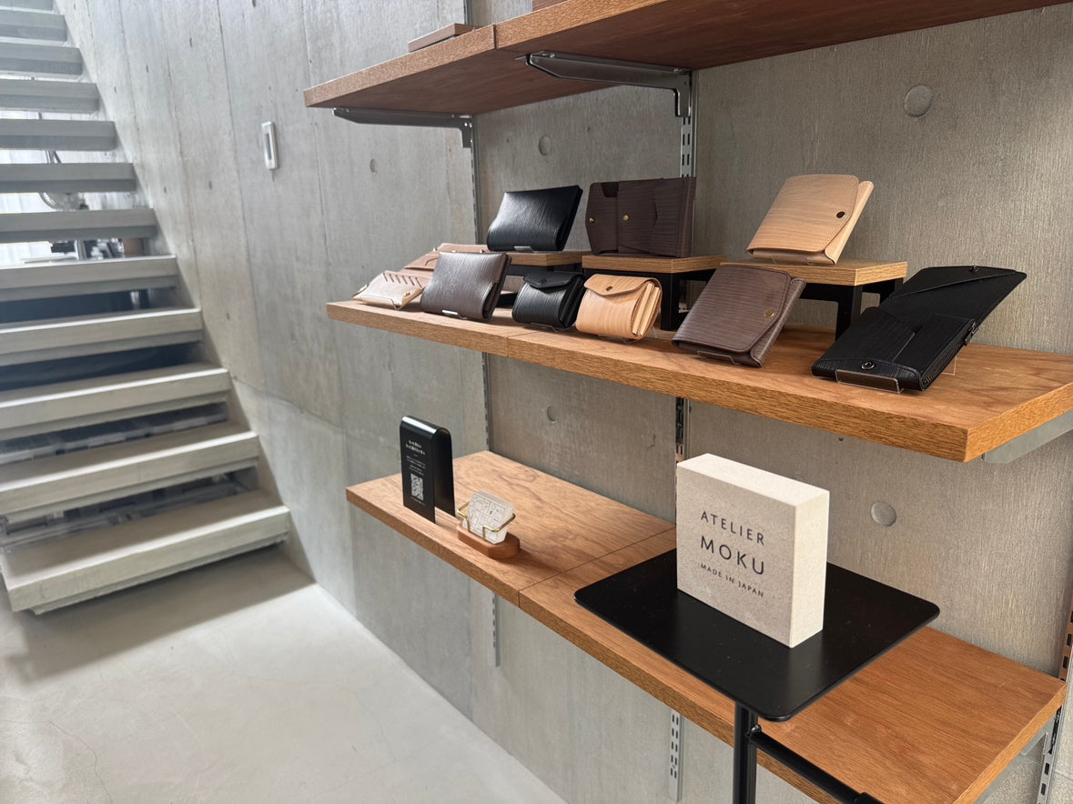 アトリエ移転記念企画「木目革」コレクション